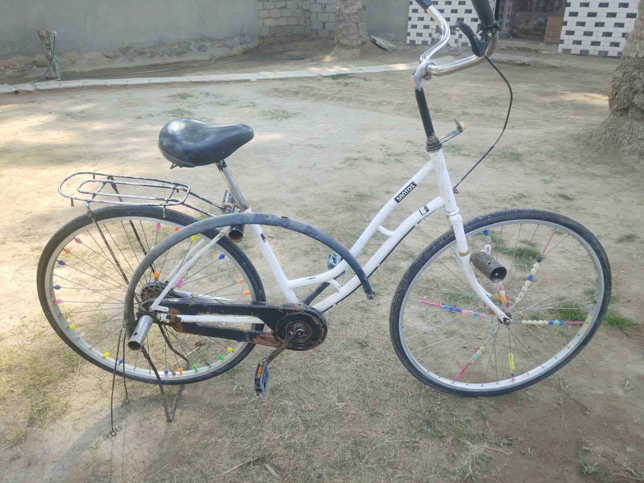 باسكل للبيع فول موصفات حجم 27 السعر 80 بي مجال مكان دوانيه دغاره


**إذا كنت صاحب هذا الإعلان وتريد حذفه لأي سبب، رجاءا أرسل رسالة إلى الدعم الفني**