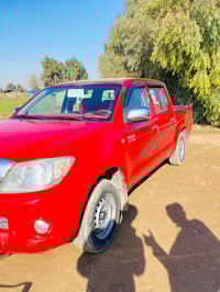 تيوتا هايلوكس للبيع او مراوس موديل 2011 مكفوله تحويل ثاني يوم سنويه مج...