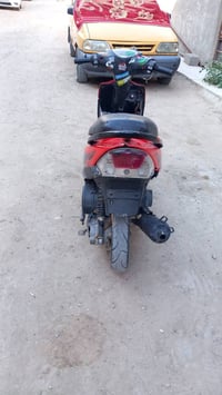 ماكس عدله للبيع شغاله سلف وهندر نقص بس باتري  كامله بيه نقص تريشه واقي...