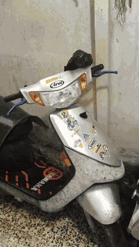 دراجه ماكس قجمه للبيع مكينه 55دراجه شلعه ومعدل نواقصها سلف بيها بس ميشتغل وكابريتر مالتها تعبان تجاري للبيع ومراوس حسب القناعه سعر 400وبيها مجال رقم *********** بي بس واتساب فقط مكان بغداد حي اور
