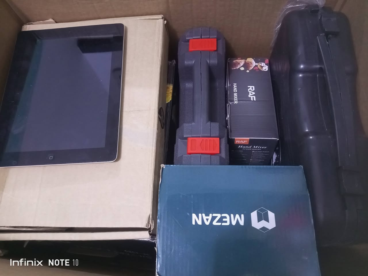 كارتونة بيها غراض خير من الله قطع مرتبه وماركات عالمية سعر الكارتون 165 مع التوصيل موجود توصيل كافة المحافظات


**إذا كنت صاحب هذا الإعلان وتريد حذفه لأي سبب، رجاءا أرسل رسالة إلى الدعم الفني**