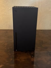 سلام وعليكم اكس بوكس سريس اكس حيهاز استعمال اقل من شهر نضافه 100/100 ل...