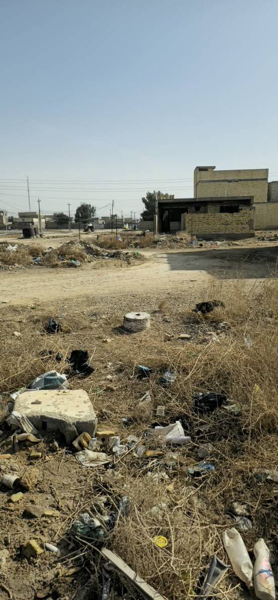 قطعه ارض المساحه 100متر للبيع سبع قصور شارع المشروع وشارع البزل مقابل دلاليه الصادق
***********
