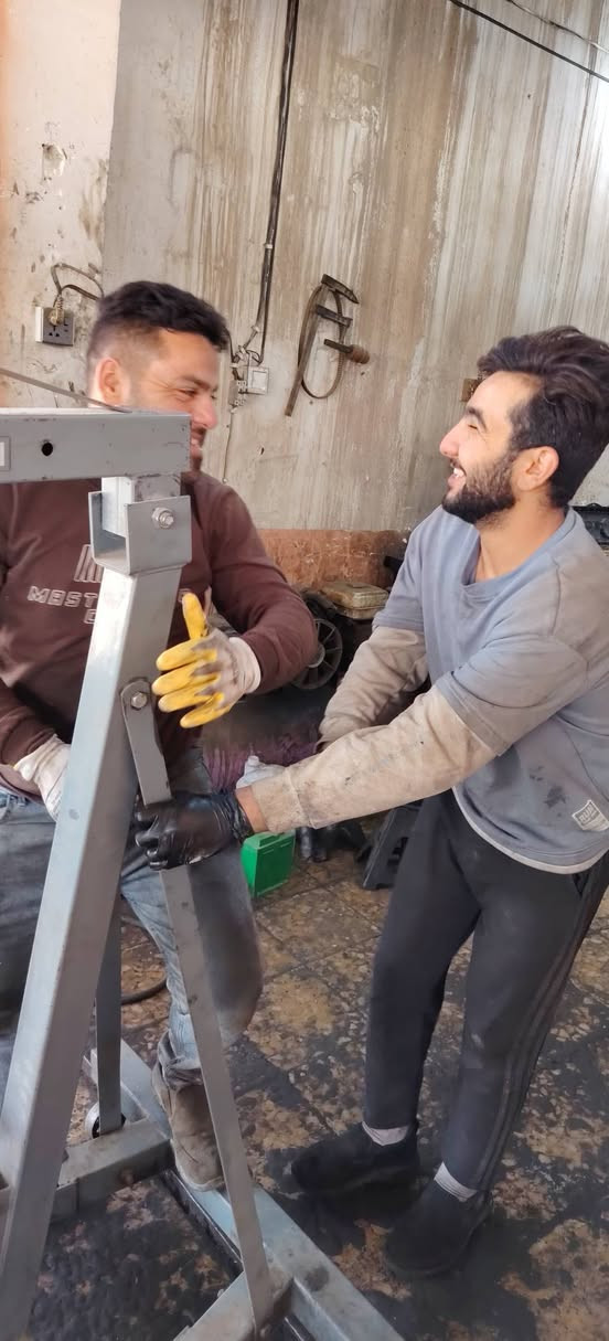 تبديل محرك للشفر اكونكس 
#ورشة انور سوزوكي كربلاء الحي الصناعي 
***********
***********
