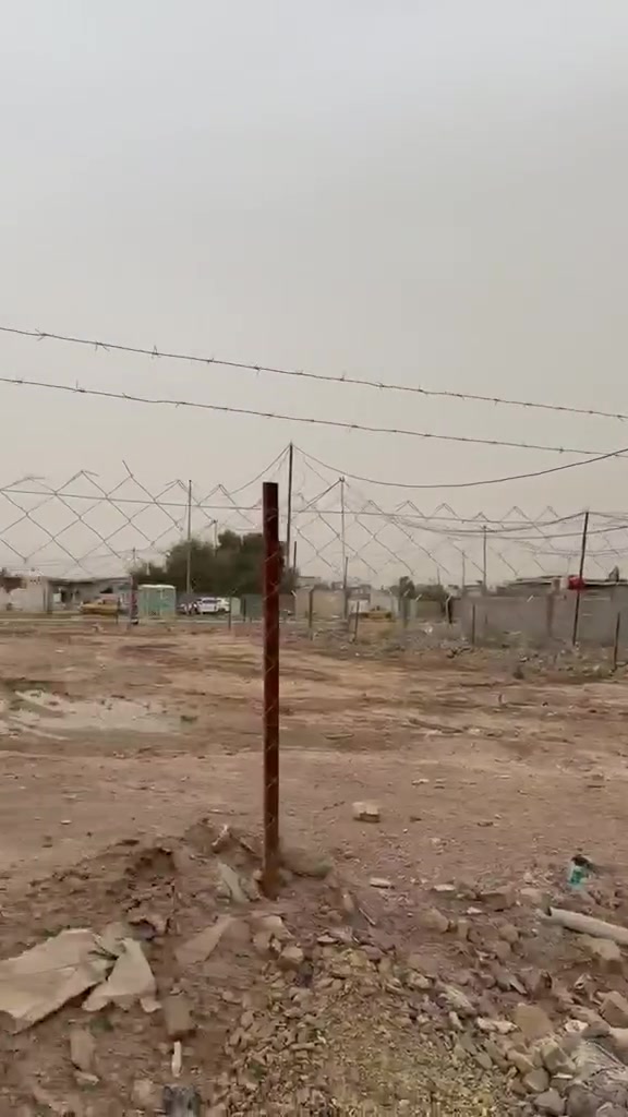 مشتملات عدد ٢ للبيع بلعراضات مساحه واحد ١٠٠متر طولاني طابق واحد بناء حديث ٢٠٢٦ تجاري على الشارع العام مقابيل ساحه للاستفسار والاتصال على رقم ***********☎️
