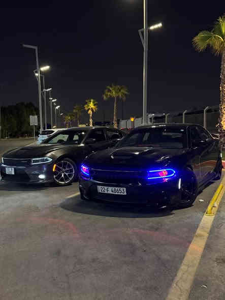 السلام عليكم 
دودج جارجر 2016. R/T
السياره فول مواصفات للاخير ماعده الفتحه
سوبر تراك بكج
السياره خير من الله 
المواصفات ماكو داعي اذكرهن لان هواي وهيه فول
السياره عليها اضافات من شنايزر ب1000 دولار قبل ١٥ يوم
الصدر قبل ٨ ايام امامي خلفي تاير جديد
باتري جديد
غرفه مال سكات بالجيس
السياره هواي مصروف عليها
بلكات ريسنك
ولف حماوه ريسنك ٨٢
وبعد هواي تجي وتشوف
السياره حادثها جاملغ وبنيد بدون دواخل لا لغد ولا شاصي
وبالعراق صاير بيها صبغ  اثر وشم
كلهن ٥ قطع ابيع حزام
تريد تحويل تريد وكاله كلهن موجودات
مكاني بغداد الغزاليه 
السعر ب١٦٨ وبيها مجال تجي تكلب وتقتنع وبيك خير وادلل ما اقصر 
***********
واتساب +سيم كارت بغداد
