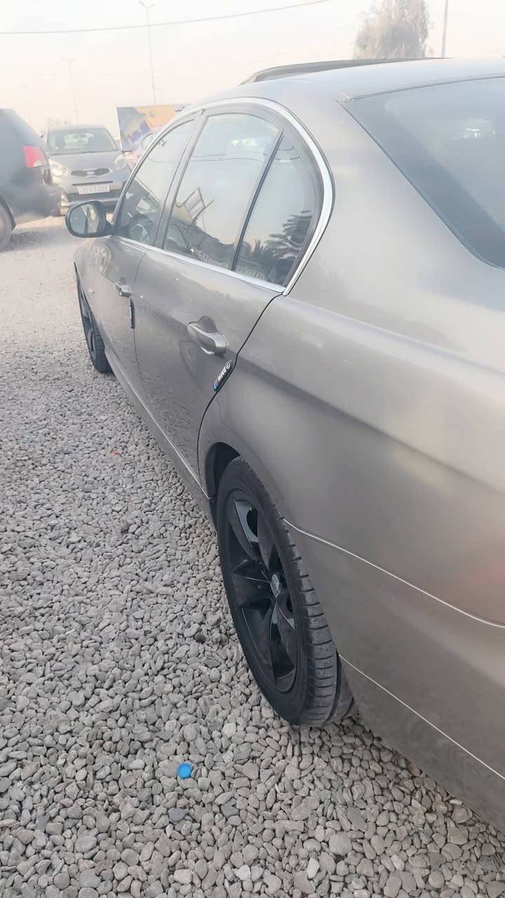 صبغ عام نقصها بس الحداديه لاستفسار التواصل ع الرقم *********** للعلم سعرها 90
