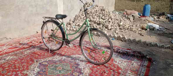 البيع بسكل بناتي 26/حجم مكاني زعفرنية سعرة 55الف وبي مجال بصيط هاذة رقم ***********
