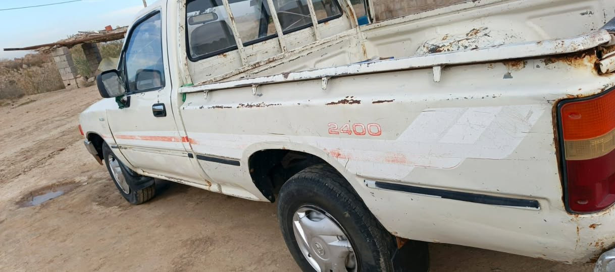 سياره بيكم 89رقم بقداد مكفوله كير اكسن سياره كشرها هاذا هوه بلصوره شوفت عيونكم مكان كوت المزاك مكلف بنشر
 رقم صاحبها 👇
***********
