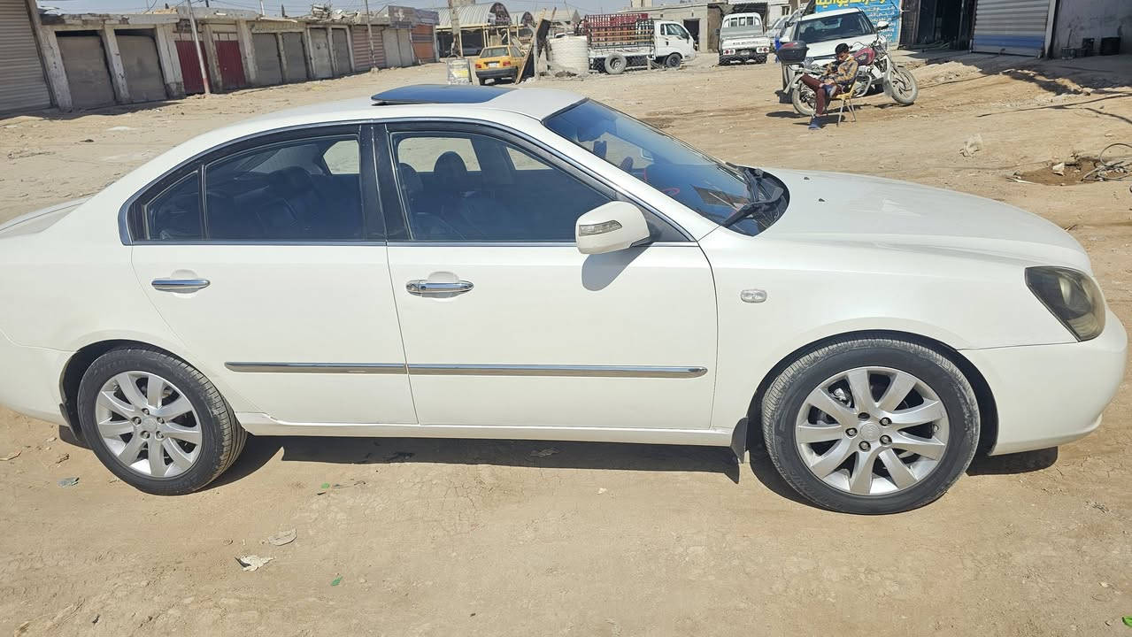 اوبتيما موديل 2008
 ابيض 
رقم دولي 
فتحه بصمه
محرك 2000 دوش بلادي شركه 
مكفوله من والتبديل 
شرط الفحص كلها على البلاد 
محرك مكفول 
لا بخار ولا تنقيص ولا صرف ولا صوت 
كير بلادي ما مفتوح 
تحكم
صدر جديد 
تايرات تخم 
تبريد ثلج❄️
داخلها جديد
داخل اسود كشن جلد
ويل كب بلادي 
كهربائيات كلها شغاله 
مكاني الدوانيه

السعر 110 بيها مجال قليل 

***********
