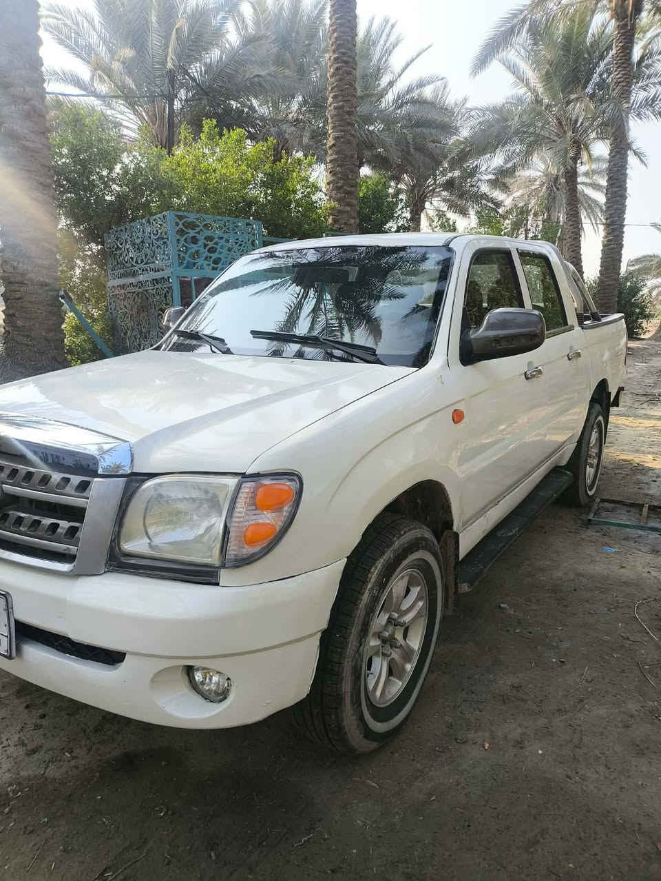 السلام عليكم ورحمه الله وبركاته
سياره كراند تايكر موديل 17 
 مصبوغه عام للجماليه اني صبغتها بيدي 
  حداديه مال الشركه
 مكينة كير جدد 
حره مسؤول  عن مداور  
 ***********
 السعر 53ورقه مكاني ديوانيه
