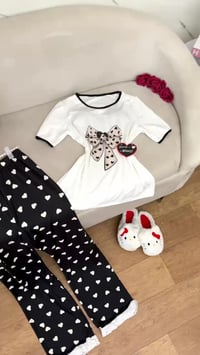 رابط تيليجرام • ملابس • بدون تفاصيل