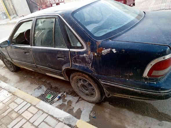 سلام عليكم السياره كايمه محركه ابيع هيج السعر ١٥وبيه مجال مكان السياره الرمادي رقم  ***********
