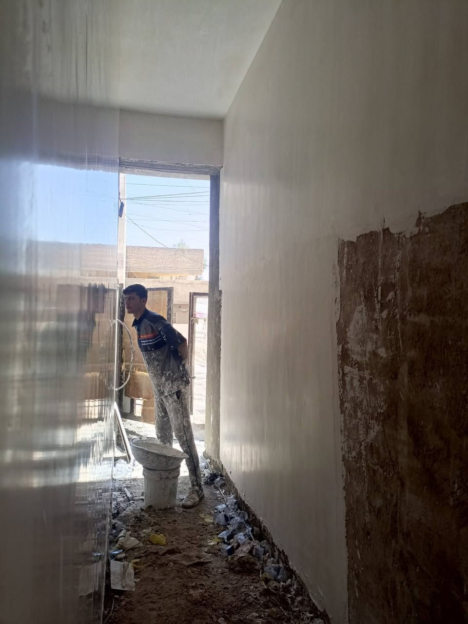 كادر كامل لبخ سمنت تشميع +جراره+سقل ناعم +طلس
جص +بياض     سيراميك جدران +ارضيه 
عمل واجهيات  شغل درجه اولى 
عملنا بغداد فقط 
واتساب +اتصال***********
اتصال فقط ***********
@إشارة
