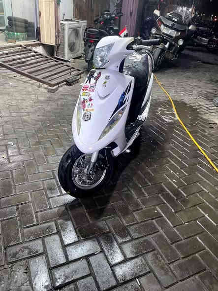 سلام عليكم ماكس عدله مزوعه تزويد للبيع مكاني سماوه
1يدات بريك اصليه
2مازدات مال4ولف
3كشن مال4ولف
4صدر قزم
5دبل خلفي 
6ويل نجمه اصلي
7كزوز حلزوني
8شيال اصلي بلادي
9قطره دهن اصليه
10قبق هندر توبو اصلي
11قبق عمبار  
*********** بي واتساب
