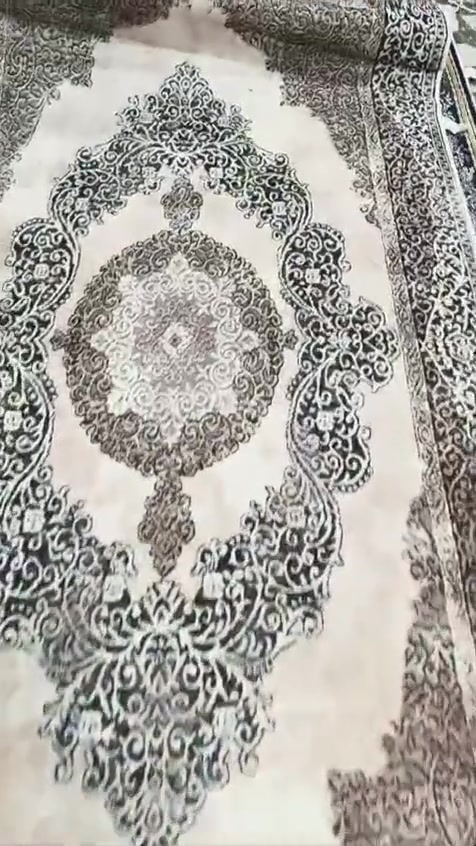 يا الله ألهم صلي علا محمد وآل محمد  توفر يم مجمع العش الذهبي كلاودي 5م   كابوي تاريخ النشر 2026/5/11 والسعر ٣٥الف فقط العنوان  بغداد العبيدي الكفاءات شارع 20قرب مدارس بغداد الجديدة ***********
