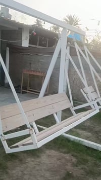 مرجوحه للبيع حديد ثقيل (توصى وليس سوكي) ثلاث مقاعد متلاسقه واثنين منفص...