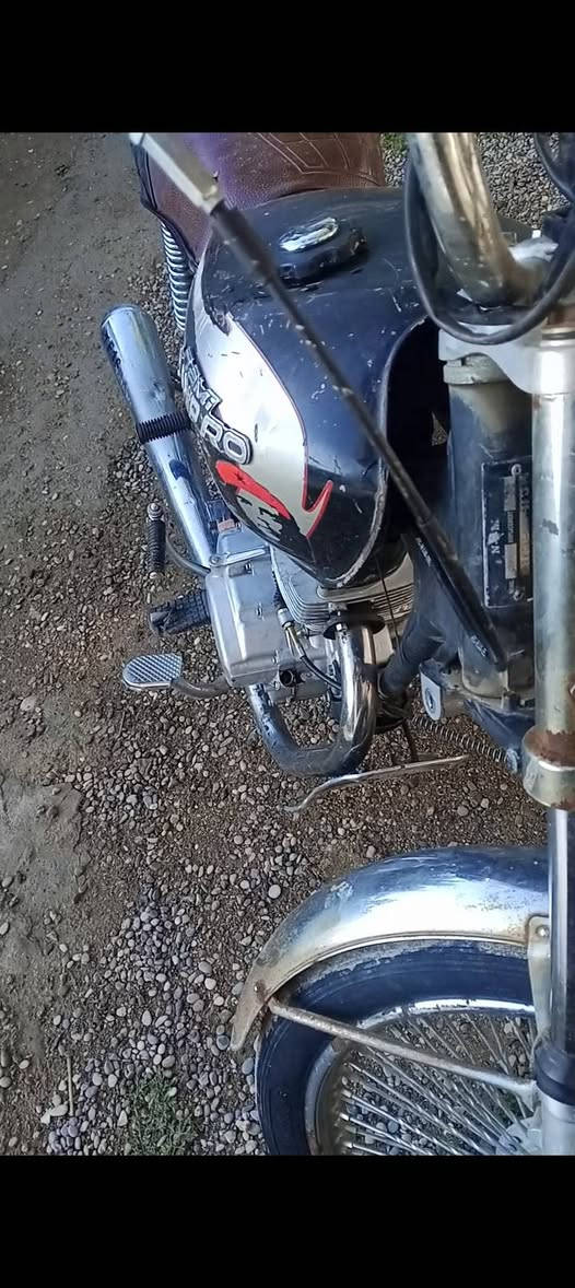 اسلام عليكم دراجة للبيع موديل 2017
دراجه بلصور شكل وبلواقع شكل بلواقع انضف من صور
بي اوراق دراجه نشاط خير من الله سعر200وبي مجال مكان ديالئ جلولاء.  وتساب وماسنجر موجود ***********
