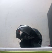 خوذه جديده ماستعمله هواي 07506827322