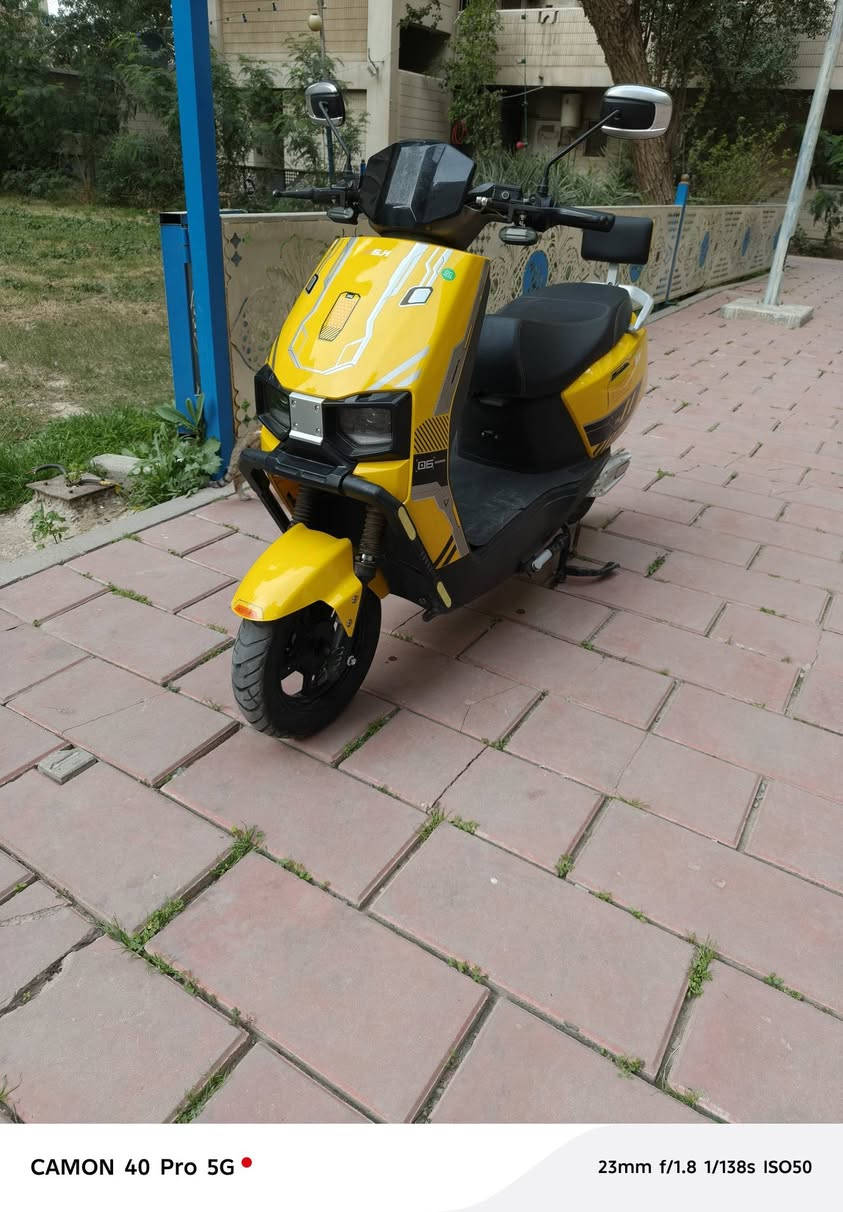 دراجه  شحن  نضيفه  جدا لوك  ملف  ٢٠٠٠  سعر  ٥٥٠  ومجال  حك جيه  مماني  العلاوي  سرعتعا ٦٠  وفوك  ***********
