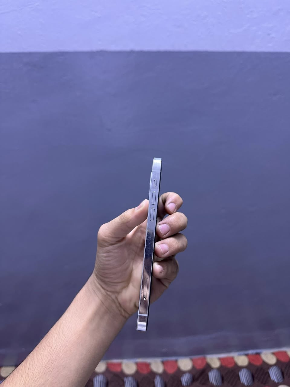 ‏سلام عليكم أخوان العزاز عدنا هذا ال iPhone12برو فقط 
فقط الكامره الزوم بيه رطوبه فقط 
البطاريه 76 بلادي 
وا الشاشه بلادي 
وا الجهاز ما مفتوح 
العنوان موصل الأيسر حي التحرير 
السعر 330وا بي مجال حك جيتك 
*********** بدون واتساب
