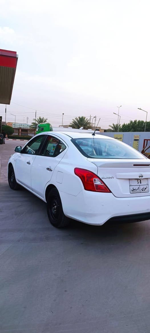 سلا عليكم للبيع فقط
نيسان صني هندي ام البليته الزركه موديل 2021 رقم أربيل سنويه ما ساقطه السيارة مكفوله من الصبغ والفتح التبديل عدى تكحيله وبارد بصيط كلش مقدار شبركير مكينه حداديه تبريد كله كفاله  السعر ٩٥ وبيها مجال مكان السياره بالنجف رقم التلفون ***********
