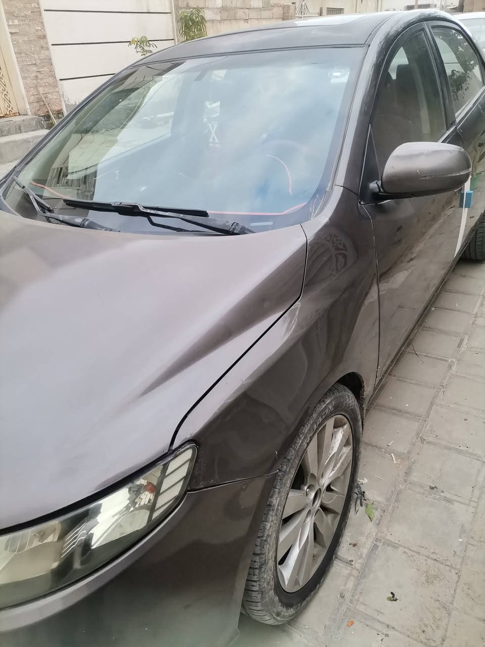 السلام عليكم سيراتو 2012 خليجي فول من عدا البصمه رقم اربيل دولي باسمي مكفوله من الصبغ من عدا البنيد بيه بارد بالباب وقبق البانزين محرك كير صدر خير من الله للبيع قسط مقدمه 60 ***********
