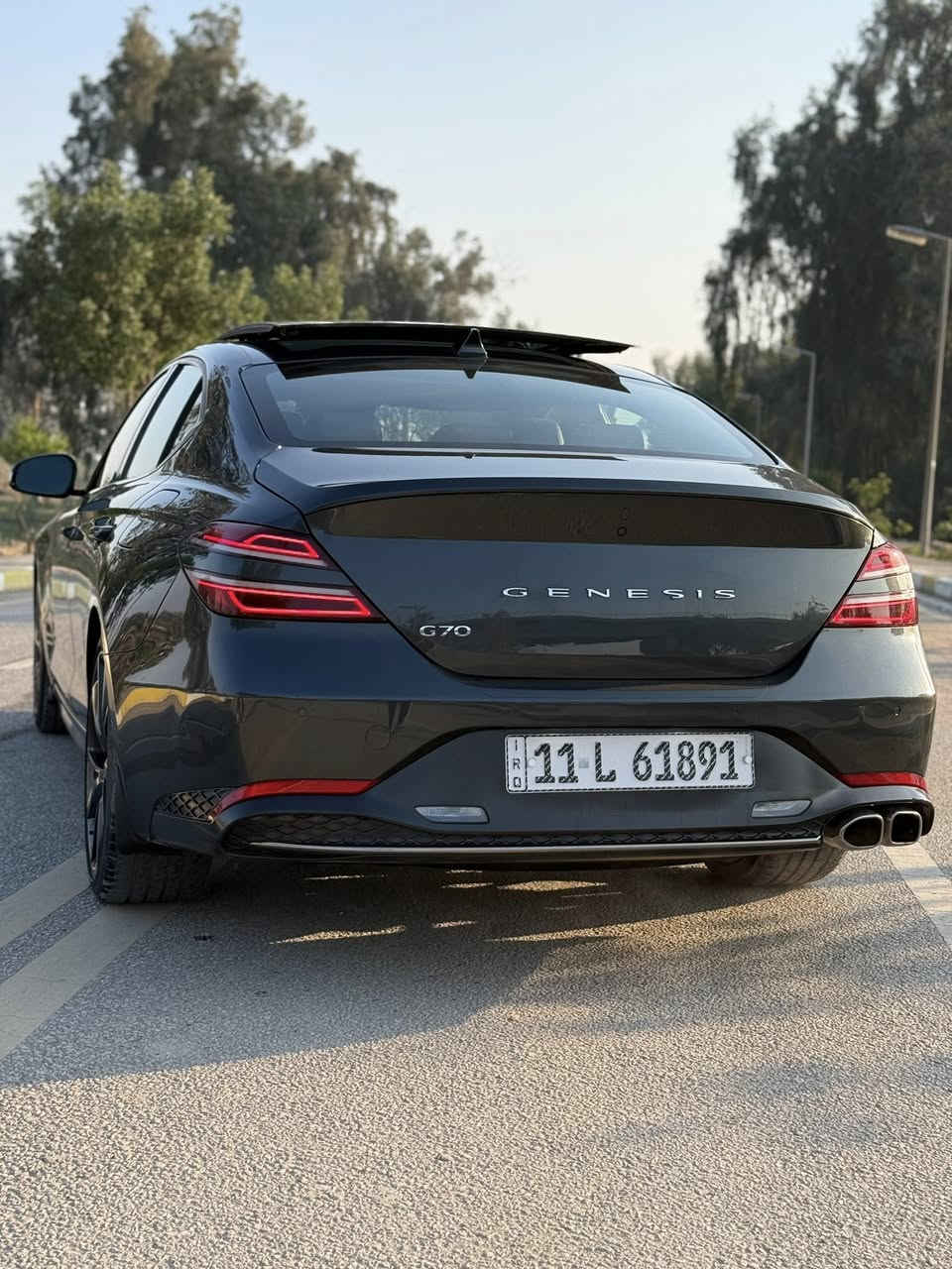 السلام عليكم
للبيع 2023 GENESIS G70 

رقم بغداد الجديد الدولي باسمي  (سعر (215 بيع مستعجل مكاني بابل المسيب ***********ممتواجد فيس فقط اتصال

محرك 4 سلندر 

المواصفات السياره  فول  مواصفات 

1- بانوراما 3 طقات

2- كشنات كهرباء السائق والراكب

3- رادار أمامي جانبي خلفي ٢٦٠ درجه 

4- شفتات بالستيرن

5- بريك تلقائي + تحذيرات صوتيه

6- تدفئة مرايا جانبية

7- كشنات أمامية تدفئة تبريد 

8- بصمه و 4 ابواب بصمه  

9- دبل جام بلادي

10- حساسات خلفية + أمامية

12- مري جانبية قلاب عند الرجوع للخلف + نقاط عمياء

13- هاند بريك بصمه + اوتو هولد

14- خاصية الصعود المريح للكشن + خزن ميموري للكشن

15- نظام صوت ليكسيكون 17 سماعة

16- علامة جينيسيس ضوئية عند الاقتراب 

17- أنظمة قيادة نورمل وايكو وسبورت و سبورت بلس

18- ستيرن كهرباء
19- كير 8 نمر   
السيارة ماشية45 ألف  نظيفة جداً ومعتني بيها كلش هواي من دهن والبانزين

السياره جاهزه كير وتبريد وحداديه مال جناي وحادثها كلش خفيف قطعه وحده  بنيد فقط وأسف عل الاطاله 😘
