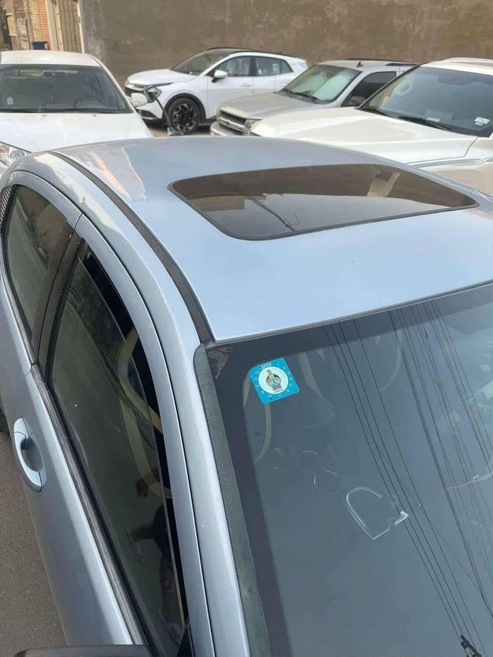 السلام عليكم دوج افنجر موديل 13 كير محرك مكفول وارد امريكي بيه ثلاثه قطع صبغ ابيع احزام  ضربته جاملق اليسره وارد  سياره خير من الله  للبيع او مراوس السعر 80  ماني بغداد المحمودية  *********** بغداد, العراق
