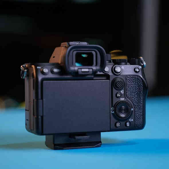 للبيع فقط – كاميرا Sony A7S III
4K 120 FPS
استخدام قليل جداً وحالة نظيفة
السعر: مليونين و 950

واتساب: ***********
