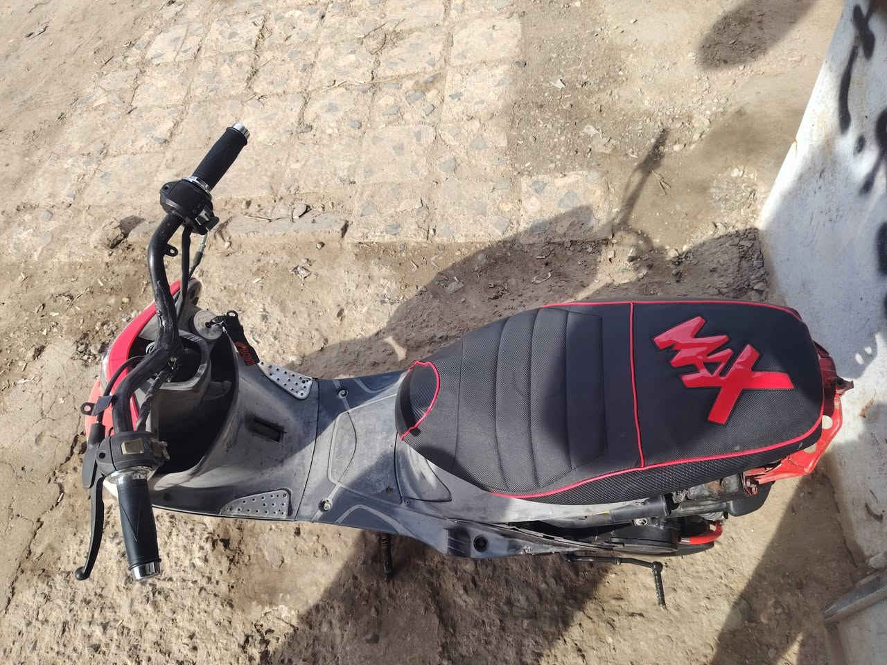 #دراجه_ماكس_منغولي
#موديل2005 🤏
#محرك_ناعمه مابيه نضوح دهن
#الدراجه_مثل ماتشوفه شغاله سلف هندر 
#سعره💰 #خاص📨
#دوانيه_شارع الاسكان مقابيل كراج الاحمزه (الملاحه)🛣️
#رقم_الهاتف ***********📲
