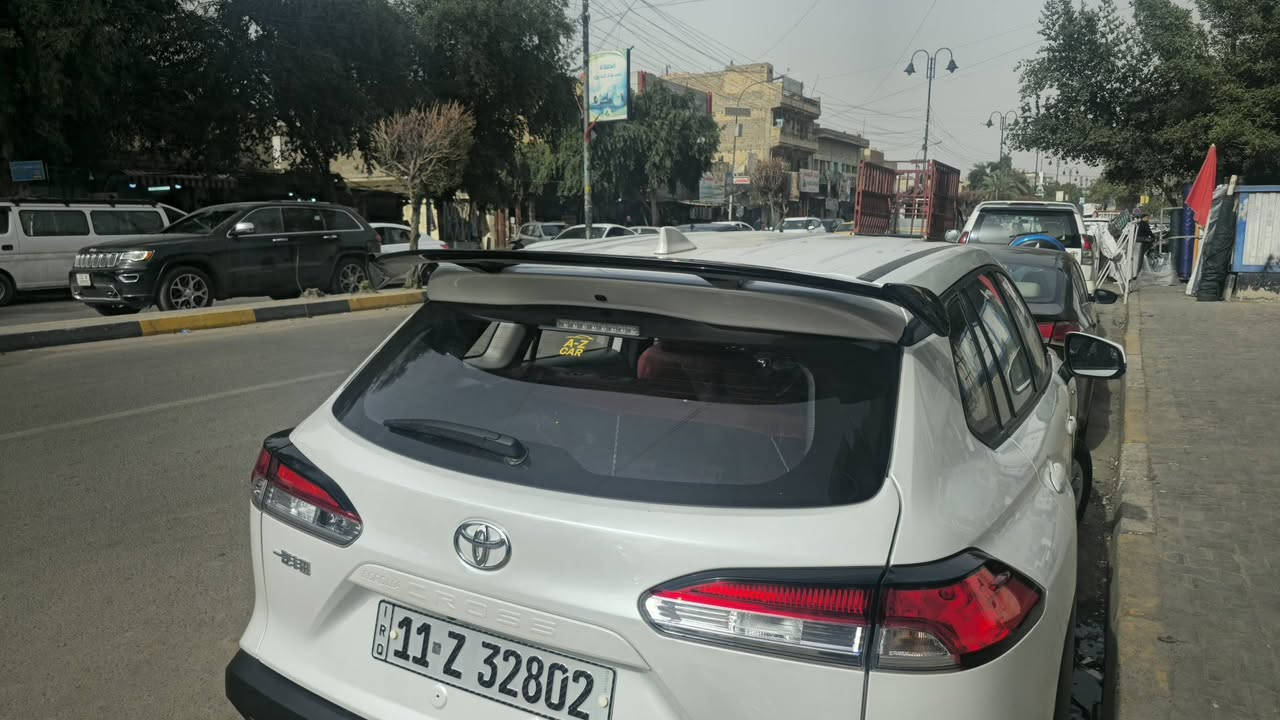 تركيب جناح خلفي خاص للكورلا كروس
***********
بغداد الكاظميه شارع النواب
