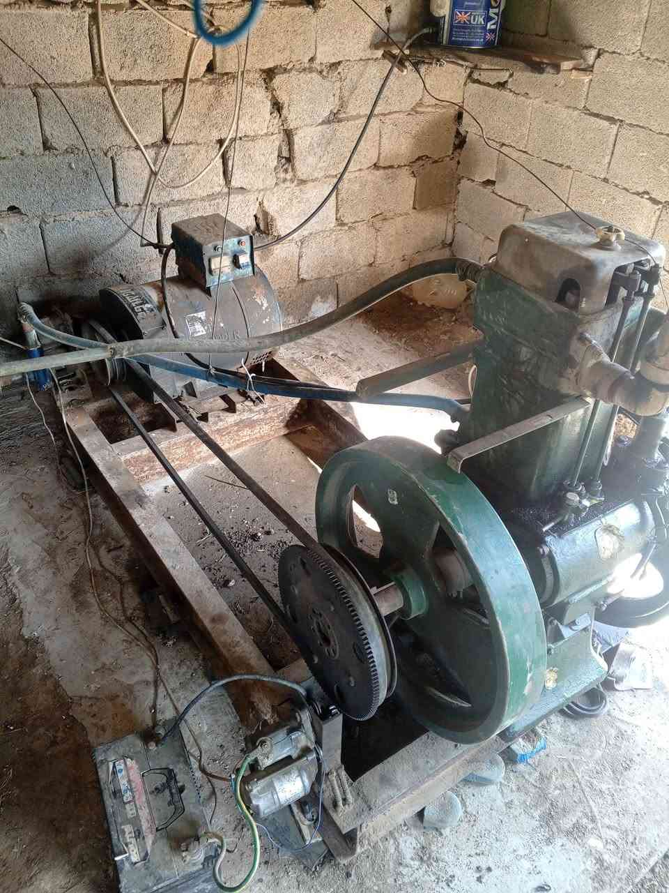 السلام عليكم مولده للبيع هندي لستر مشتغل سنه وحده ما مفتوح مكفول السعر مليون ونصف ***********
