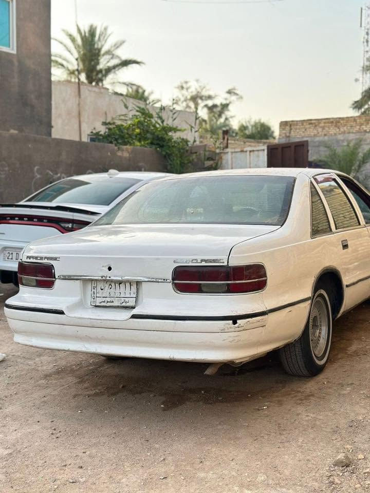 السلام عليكم بيع مستعجل 

دولفين موديل 1991 
محور 3000 ياباني مكينه وكير جدد
سنويه ساقطه ب 2021 راعيه موجود شوكت متريد تحول 
سستم سماعات كهربائيات كله شغاله 
بيه صوت ب الاكسن فقط 
مكاني ناصريه 
السعر 20 
للاستفسار التصال ع رقم 
***********
