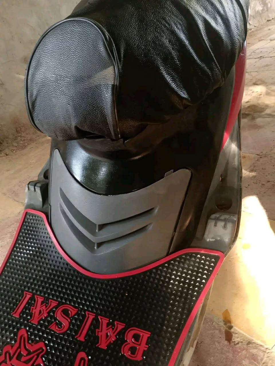 سلام عليكم 
ماكس منغولي للبيع تجفيت جديد تايرات جدد دراجه حلوة وناعمه باتري جديد  بيه شغله بصيطه صوت يم الهندر وماعرفله شبيها السعر 275
مكاني بابل ابي غرق


**إذا كنت صاحب هذا الإعلان وتريد حذفه لأي سبب، رجاءا أرسل رسالة إلى الدعم الفني**