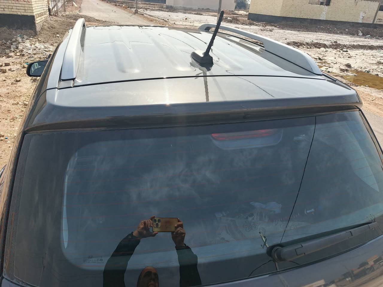 ڤينو موديل 2023
محرك 16 دبل نوزل مواصفات فول عدى البصمة 
ماشية 32000 كم الصورة مرفقة 
رقم بابل مكان السيارة بابل الحلة حي الجزائر 
سعر السيارة 142 وبيهه مجال
موبايل ***********
