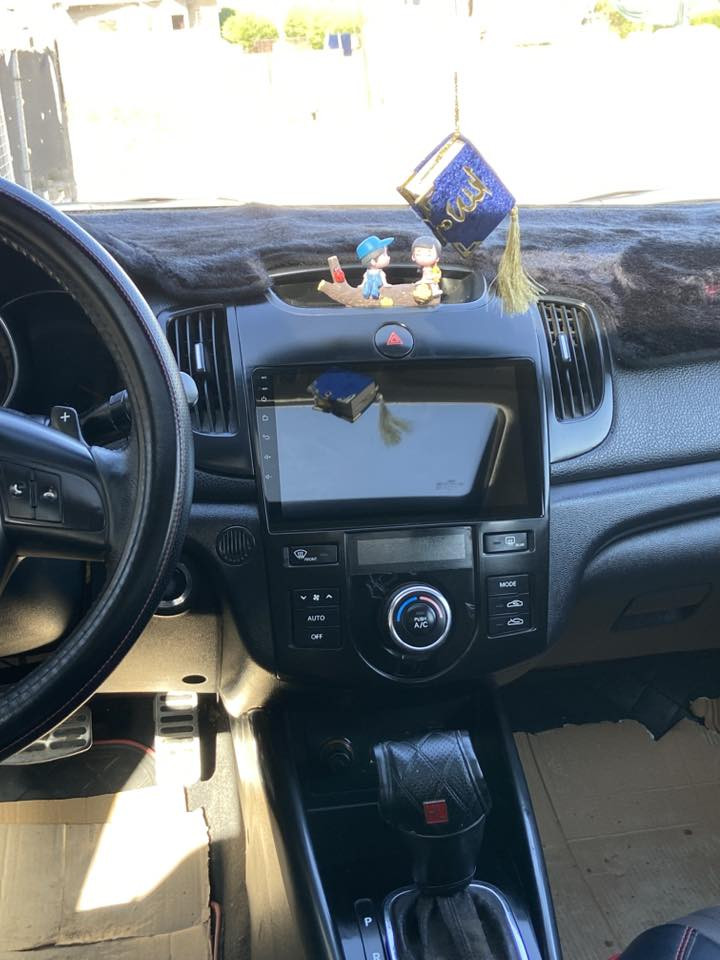 سيراتو ٢٠١١
كلين بدون ضرر .محرك ١٦.فتحة سقف . بصمه .شفتات سترين.حساس خلفي.شاشة كاميرا خلفيه.سيارة باسمي رقم اربيل شرط التحويل .موصل قوسيات  ١١٨ ورقة
***********
