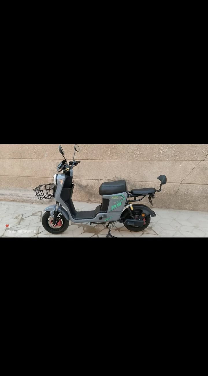 ار تسعه كامل وجديد استعمال قليل يمشي 80 حقيقي وعداد يقره 109 برغي ممفتوح بي كهربائيات كلها شغال  ب550 وبي مجال مكاني كربلاء الحر هاتف: ***********
