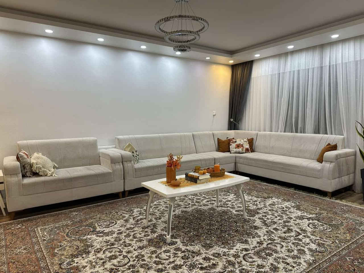 زۆر جوانە و پاکە ماڵی دوستە *********** السليمانية, العراق
