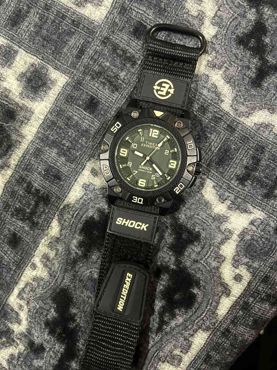 تايمكس
مينه زيتوني 

رنك اسود 

كوارتز

سير نسيج 

نظافه فول ع فحص 

حجز خاص

السعر 25


**إذا كنت صاحب هذا الإعلان وتريد حذفه لأي سبب، رجاءا أرسل رسالة إلى الدعم الفني**