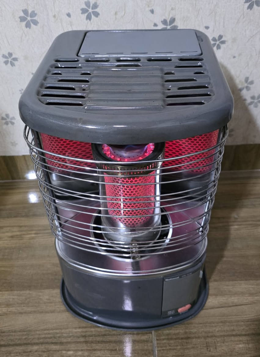 ئەم زۆپایە بۆفڕۆشتن
بالەی   یابانی عەسڵییە زۆر تازەو جوان وبێ عەیبة
گرێكي زور بةتيني هةية و نةوت زور كةم دةخوا 
بۆ 24 سەعات 3 لیترو نیوی دەوێ 
ژەنگ و ڕزیوی نیە پڵیتەی تازەیە 
 سلێمانی بەکرەجۆ 
  گەیاندن هەیە بۆ هەموو شوێنێك  🚕
***********      ***********
