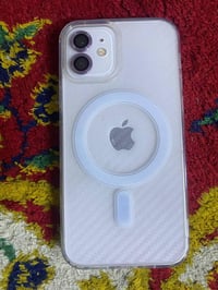 ايفون ١٢عادي وتر برف ما مفتوح ولا مصلح ذاكره ١٢٨بطاريه ٨٩كلشي شغال ماب...