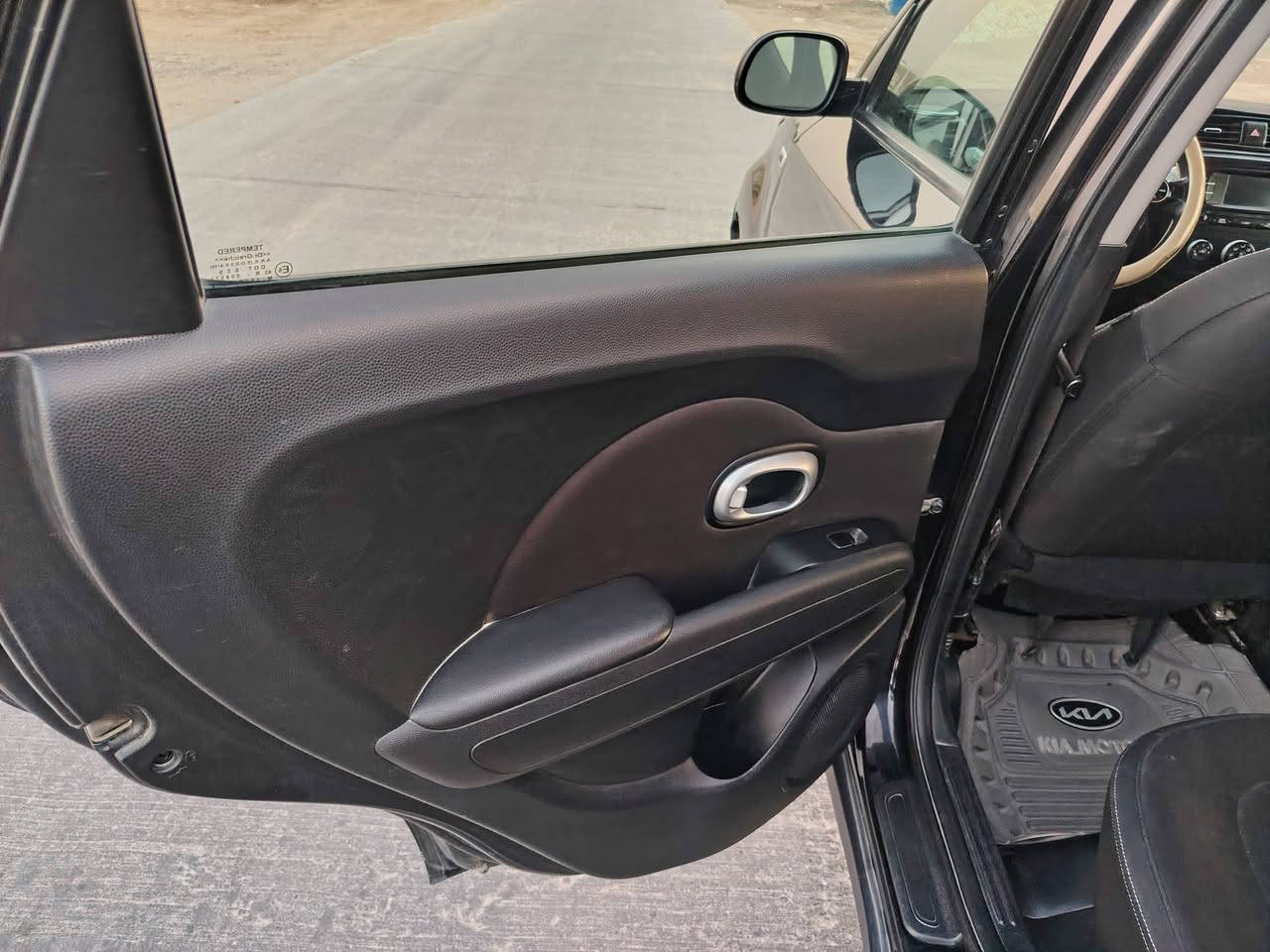 إسلام عليكم كيه صول شماليه رقم أربيل السياره نضيفه مال بيت موديل ١٦ محرك ١٦٠٠ جيدي اي حادثهه جاملغين الجاملغ المامي اليسار الجاملغ الخلفي اليمنه سياره حلوه نضيفه نصبتهه حلوه مواصفات السياره مثبت سرعه نضام ايكو مانع صرف الوقود تحكم استيرن بعد بيهه مواصفات بل نسبه لتحويل تريد وكاله تريد سنويه حاضر إني السياره بسمنه هاذه رقم الهاتف بله زحمه لحد يراسلني عل فيس اليحب يتصل عل رقم الهاتف السعر 115$ بية مجال
رقم هاتف ***********
