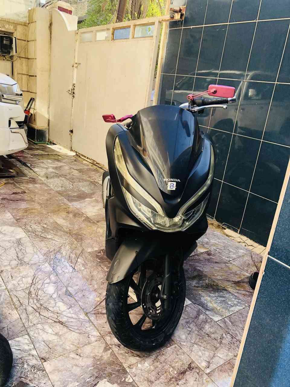 السلام عليكم
للبيع PCX ماليزي

الـجيـل الـثـالـث 

كفالة عامة 

حساس ازدحام 

استان كهرباء 

مكاني طالبية 

***********
