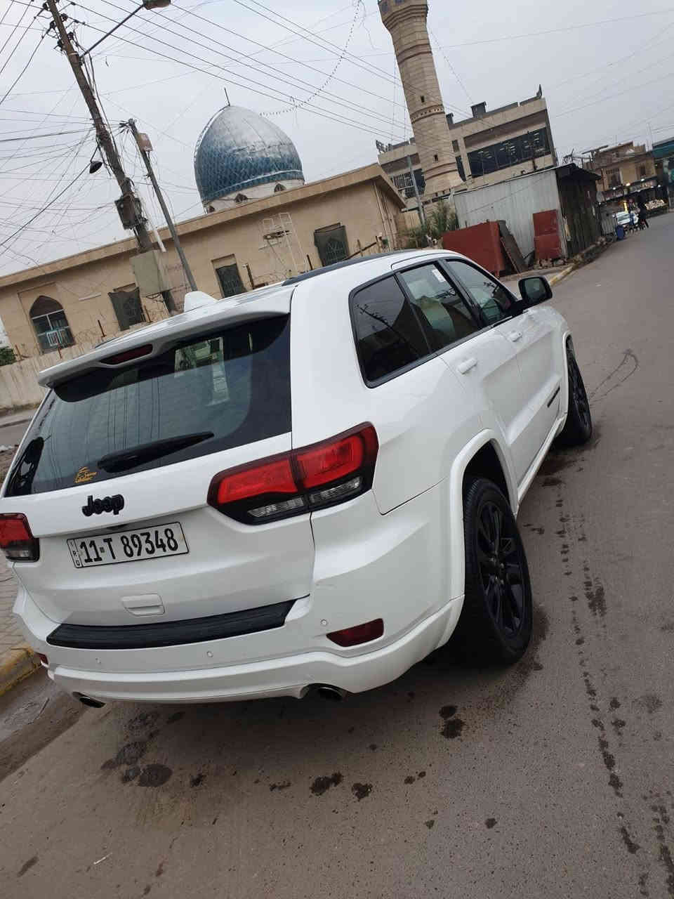 السلام عليكم من رخصة الادمن 
Jeeb Lemited4×4
مـوديل 2018 رقم بغداد
مواصفات اليمتد معروفه فول ماعدا الفتحه 
لـلبيع فقط سونارها مرفوق بلمنشور 
السعر 194 وبيها مجال بصيط
للاستفسار الاتصال على الرقم ***********
