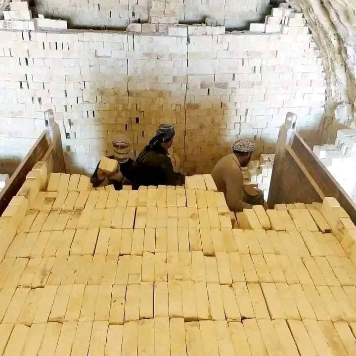 "لسنــا الأفضـــل ولكـــن نطمــــح أن نكـــون المتميـــزيـــن دومـــاً"📞***********🧡حسب طلب زباين صفحتنا 💻***********
(#طابوق_درجه_اولئ_لون_قوه__ _طابوكه_زياده) 
للطلب والاستفسار خاص الصفحة او وتس ✅
يوجد خدمات توصيل🚛 فقط #االبصرة  ميسان
