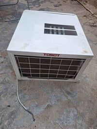 مكيف توسوت للبيع 2طن  07722991985