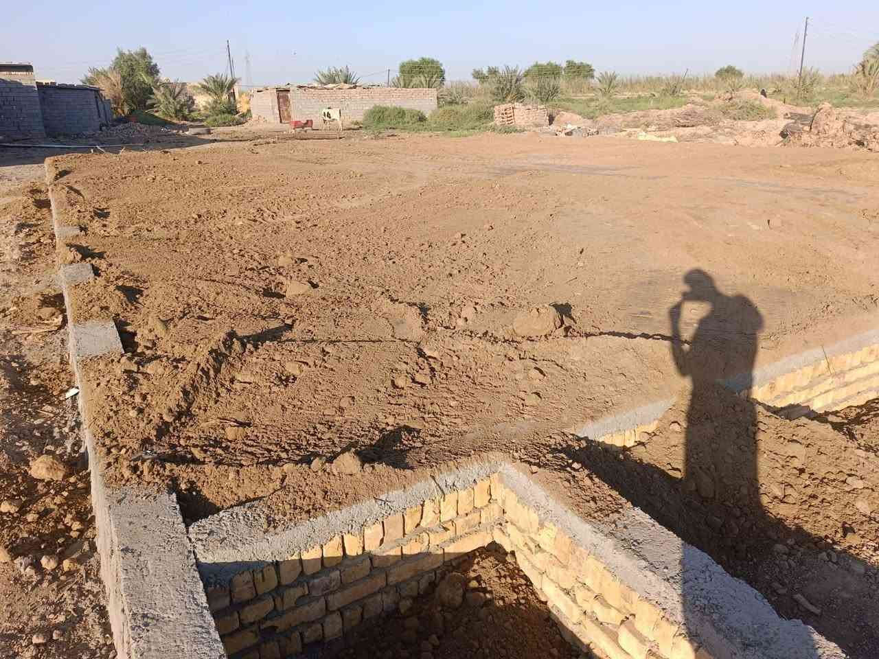 سلام عليكم 
قطعة بتلو مدفونه مساحته 300للبيع زراعي قرب غسل ال عوفان يم معمل البلوك
استفسار اكثر اتصل على الرقم 
***********
