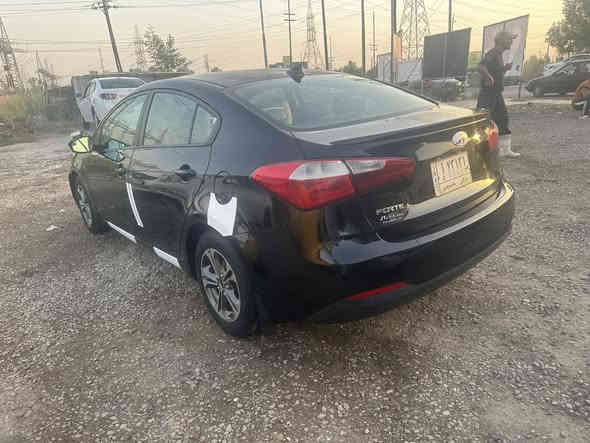 السلام عليكم كيا فورتي 2014 صور الضرر منشوره كير مكينه خير من الله صبغ ثلاث قطع فقط بدون دواخل 
السعر 103$ 
بيه مجال للتواصل الرقم ***********
