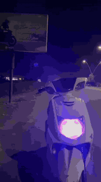 اسلام عليكم دراجه للبيع سكنس نثيه كلهة شغاله سلف هندر كلهة شغاله مكاني ديالئ لغالبيه لسعر 450او بيه مجال  رقمي ***********
